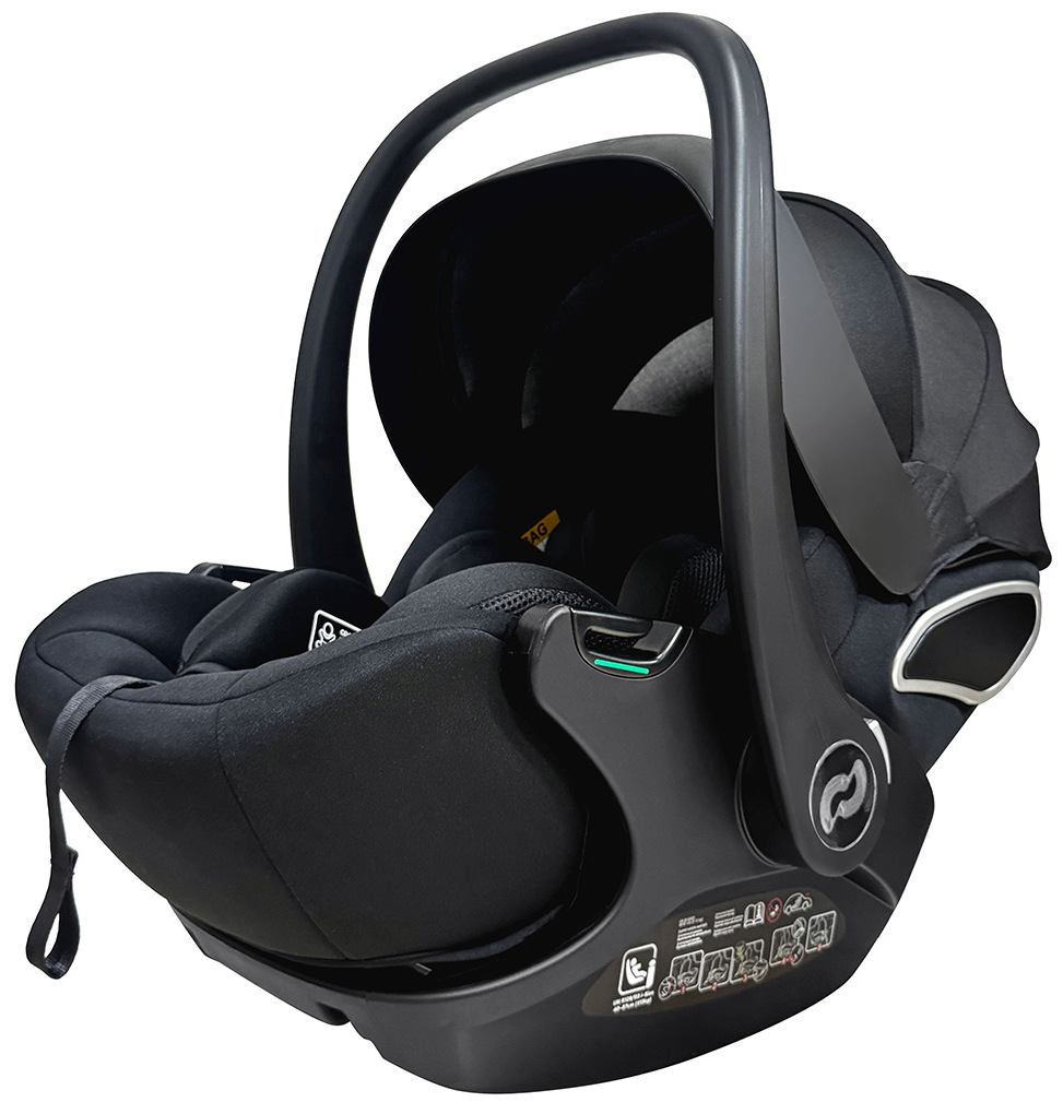 Автокресло Carrello Vega CRL-14101АУ Absolute Black
