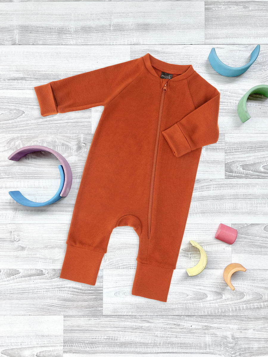 Комбинезон на манжетах Mjolk Sleep and Play Paprika с рукавом реглан 56