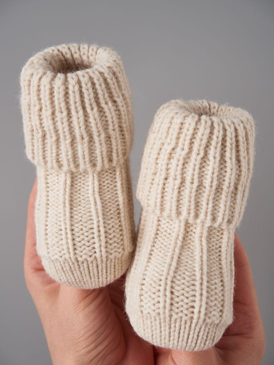 Носочки вязаные Little star Лапша 5102 (ЧЗ-нк) слоновая кость, 8 см