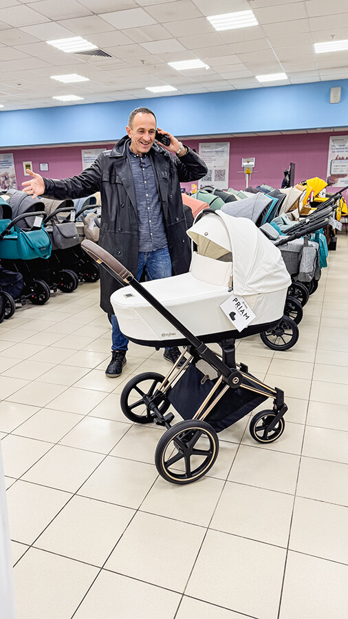Стихи о коляске Cybex Priam в духе Владимира Маяковского