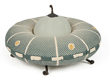 Круглая интерьерная подушка Lorena Canals НЛО 35х35 см